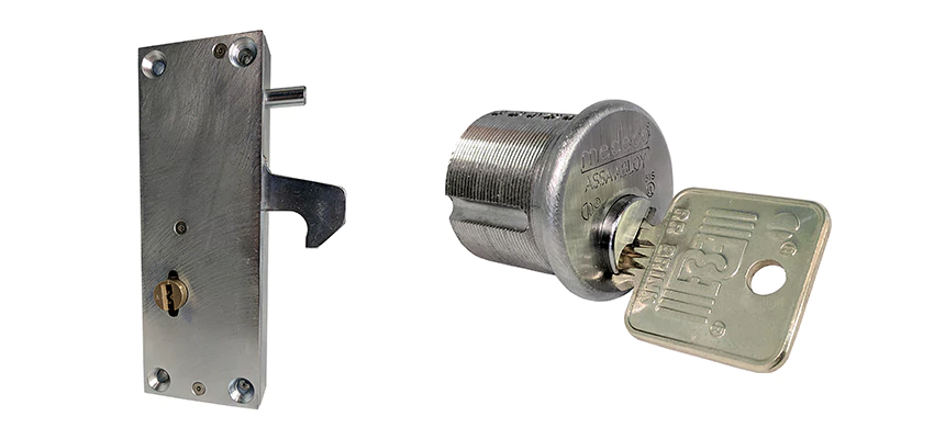 RR Fence Gates Brink Locks Repair in Seaside, California